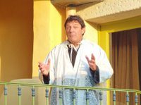 ���-���� ���� (Jean-Claude Dumas) 
����������