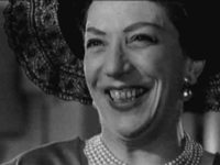 ����� ������ (Denise Péronne, Denise Perronne) 
����������