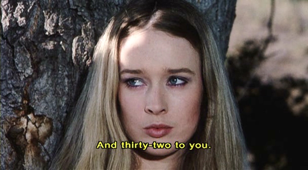  Camille Keaton 