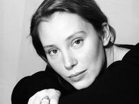 ��������� ����� (Franziska Petri) 
����������