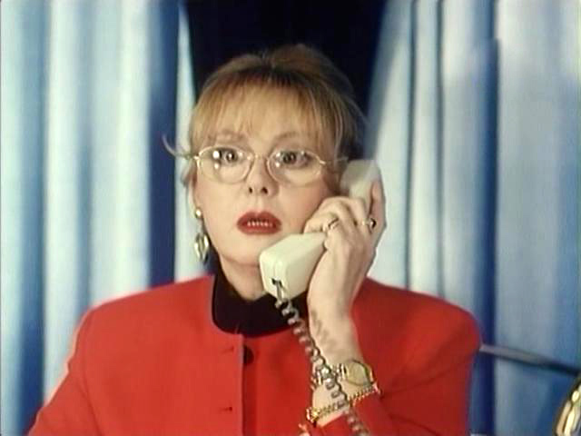 Наталья Селезнёва - "Агент в мини-юбке" (2000)
