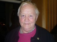 ����� ������ (Dudley Sutton) 
����������