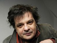 ������� ����� (Krzysztof Globisz) 
����������