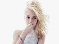 ������ ������� (Dakota Fanning) 
����������