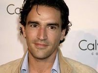 ��� ������ (Ben Chaplin) 
����������