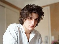 ��� ������� (Louis Garrel) 
����������