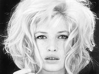 ������ ����� (Monica Vitti, Maria Louisa Cecciarelli) - ���� �8