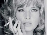 ������ ����� (Monica Vitti, Maria Louisa Cecciarelli) 
����������