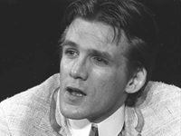 ������ ���� (Anthony Heald) 
����������