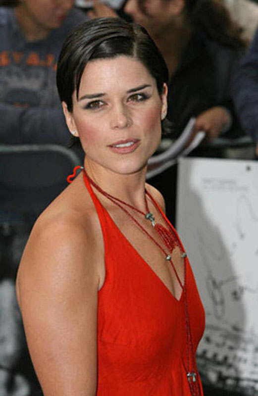 ��� �������� (Neve Campbell)