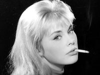 ���� ������ (Elke Sommer, Elke Schletz) 
����������
