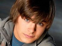 ��� ����� (Zac Efron) - ���� �4