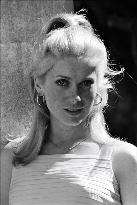 ������ ����� (Catherine Deneuve, Catherine Fabienne Dorléac)