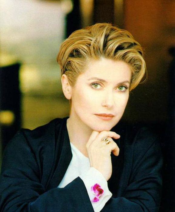 ������ ����� (Catherine Deneuve, Catherine Fabienne Dorléac)