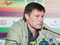 -    .  2009 , 