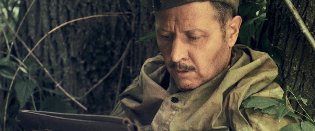  (2019)