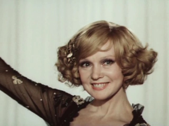   (1976)