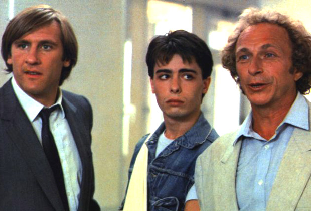  (1983)