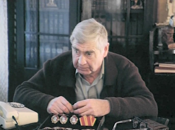   (1993)