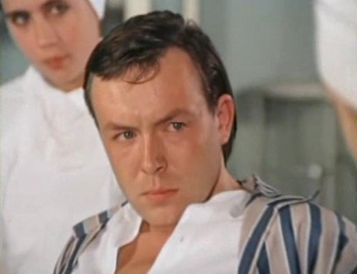   (1975)