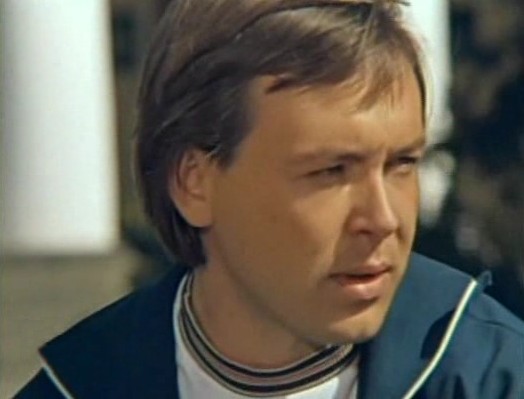   (1975)