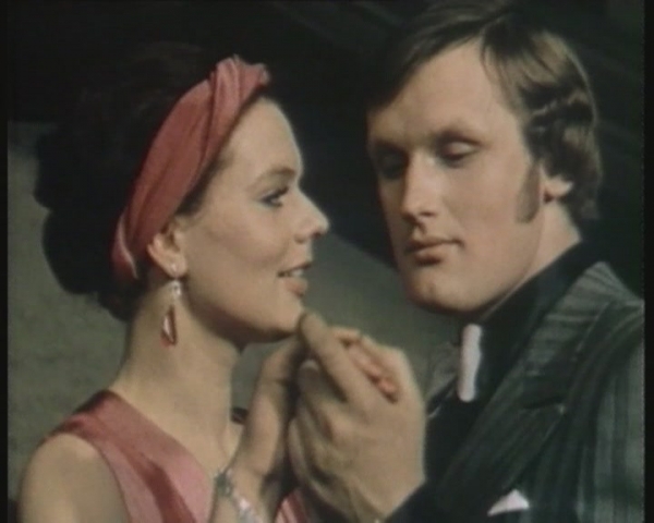    (1976)