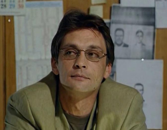   - "  (1 )" (2000)