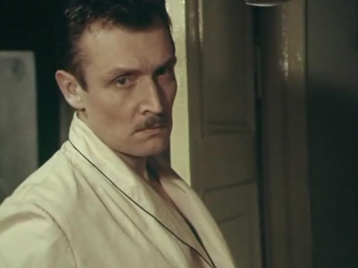   (1982)