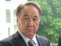    ".    " (2011).