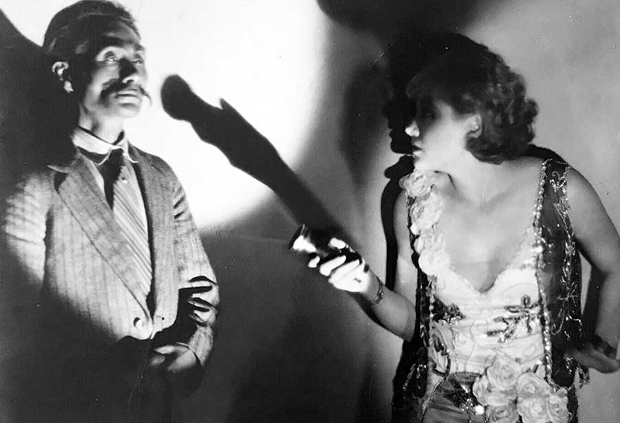   - "-  " (1928)