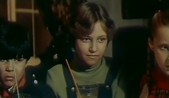   - "4:0   " (1982)