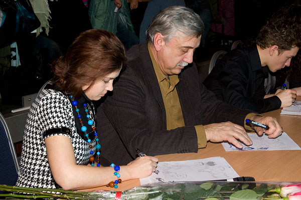   -   DVD  .  2008 