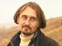   (V)