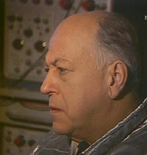   - "  .  7" (1983)