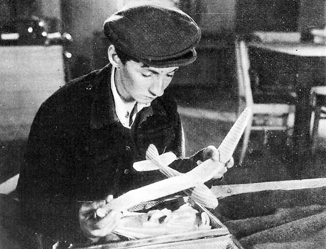    - "Pierwszy start" (1951)
