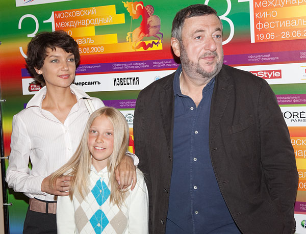   -  -,    "", 19  2009 