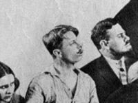 "-" (1926)