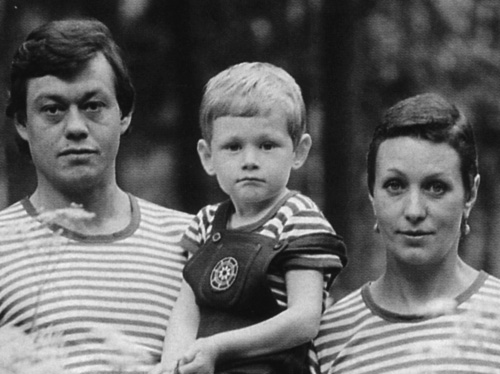 Запретная любовь длиною в 23 года: история Николая Караченцова и Елены Дмитриево