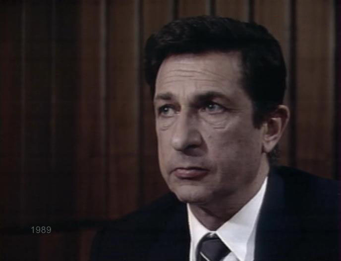   (1989)