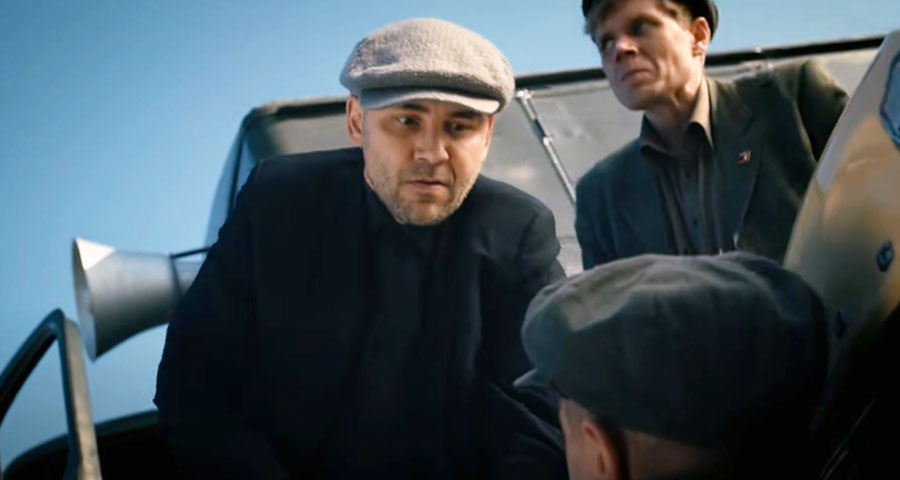  (2018)