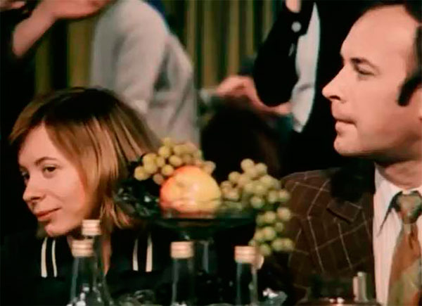   - "    " (1977)