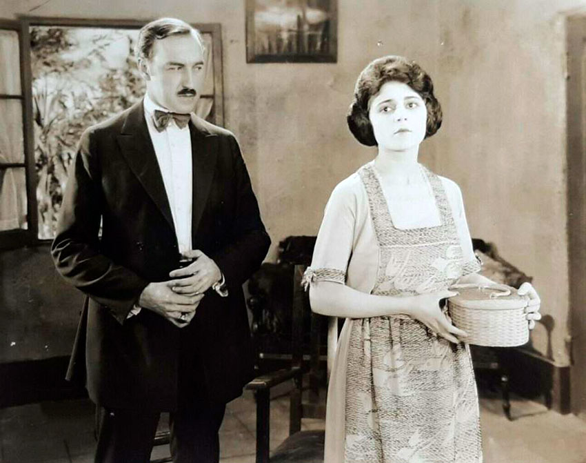   - "  " (1921)