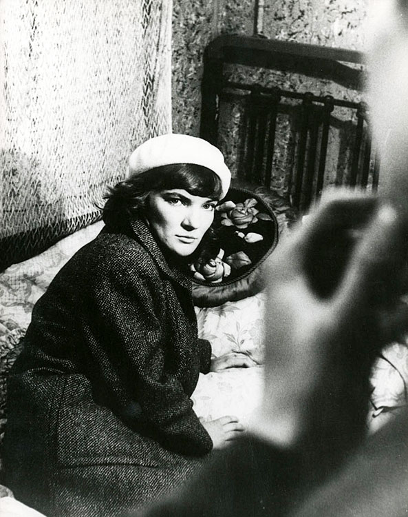   - "MGŁA" (1976)