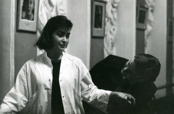 Обнаженная Анна Мясоедова – Жена Керосинщика 1988 Обнаженная Анна Мясоедова – Жена Керосинщика 1988