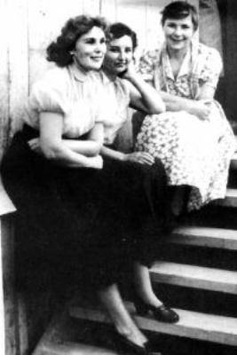   -   ,       , 1952.
