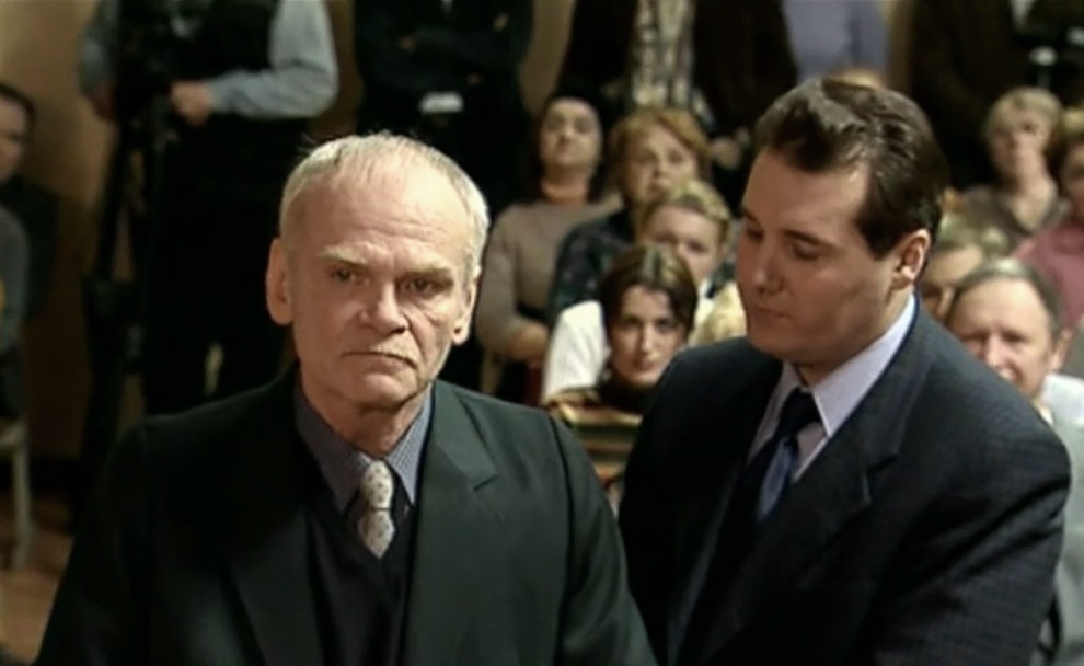  (2002)