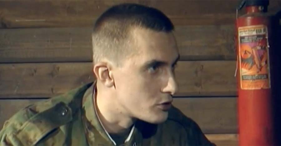 ϸ  - " - 002" (2000)