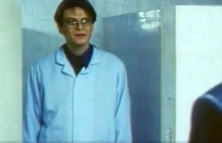   - "" (2001)