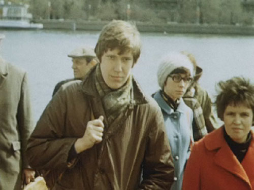  (1972)