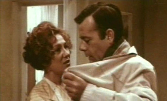   (1976)